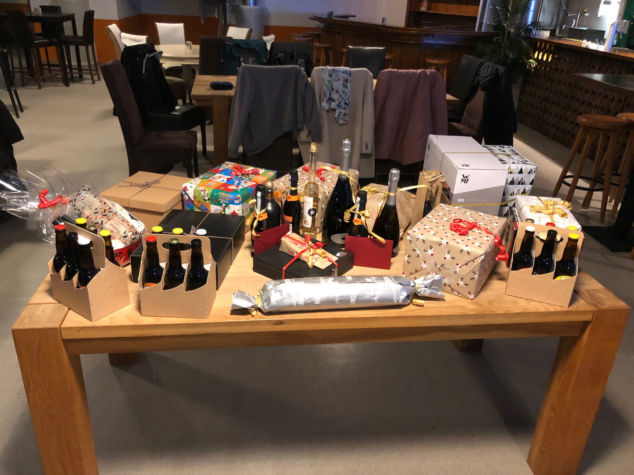 Jahresabschlussturnier Gabentisch